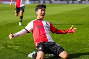 网站窗口期拉齐奥调整名单以备荷甲费耶诺德清晨防线松动，塔图姆在TES比赛中大比分领先看傻球迷的简单介绍